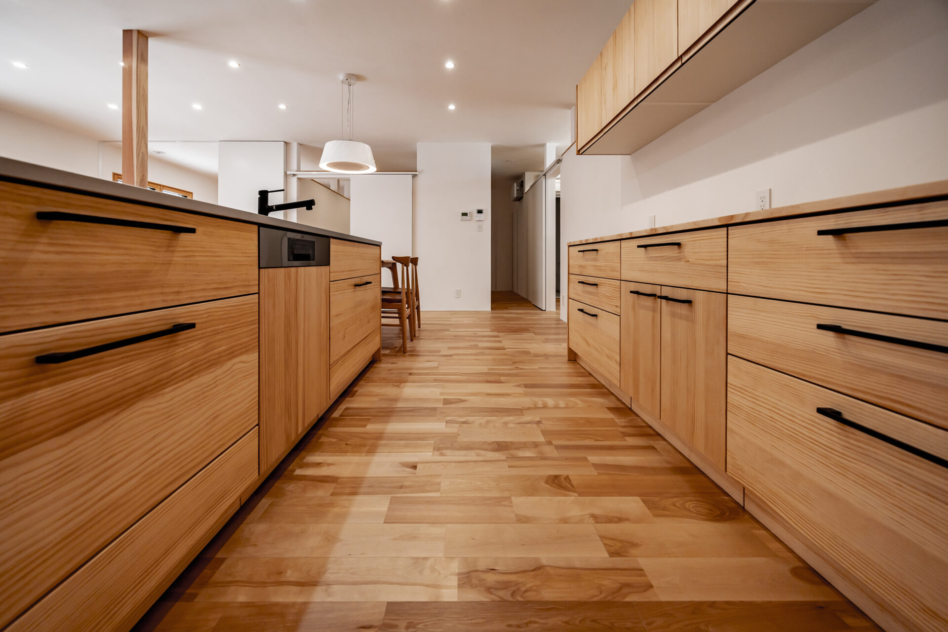 ホンモノの高性能住宅 / デンキダイ黒字